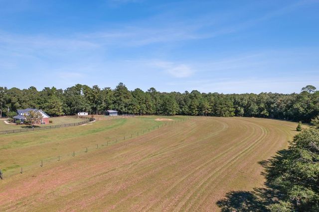 1690 Benton Store Road, Columbia, AL 36319