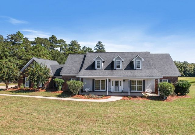 1690 Benton Store Road, Columbia, AL 36319