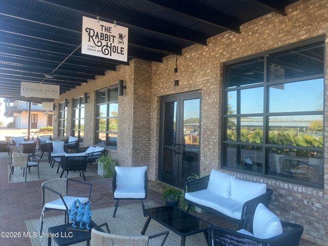 152 Water Street, Madison, MS 39110