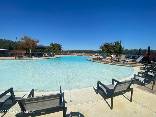 152 Water Street, Madison, MS 39110