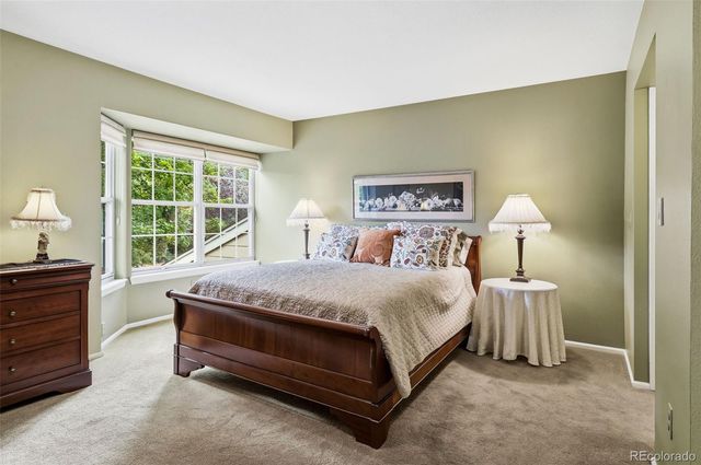 1570 S Roslyn Street, Denver, CO 80231
