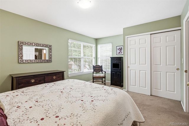 1570 S Roslyn Street, Denver, CO 80231