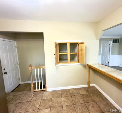 11623 Arroyo Drive, Florissant, MO 63033