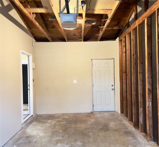 11623 Arroyo Drive, Florissant, MO 63033