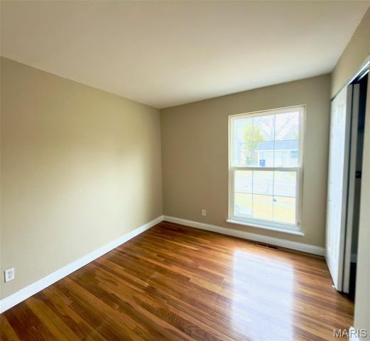 11623 Arroyo Drive, Florissant, MO 63033