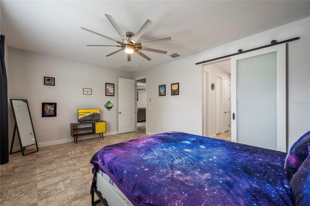 390 CASA VERANO LANE, Davenport, FL 33897