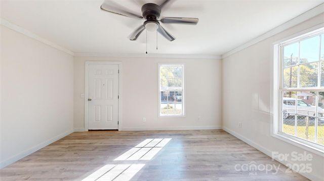 25 Magnolia Street, York, SC 29745