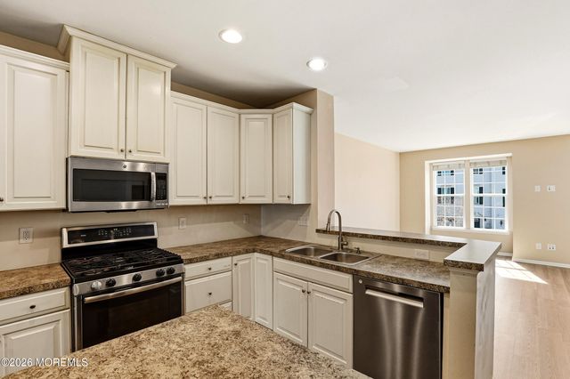 407 Susquehanna Street 1207, Toms River, NJ 08755