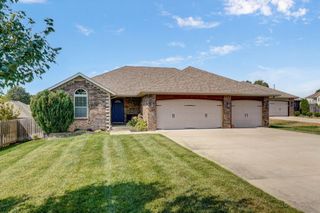 4574 Hummer Drive, Springfield, MO 65802