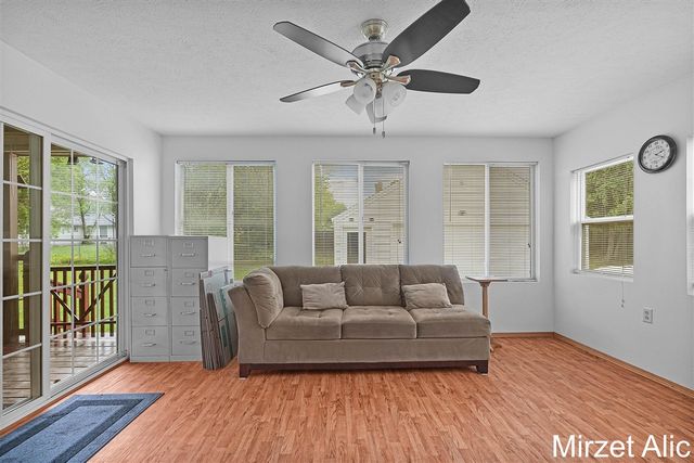 1145 Eastmont Drive, Grand Rapids, MI 49546