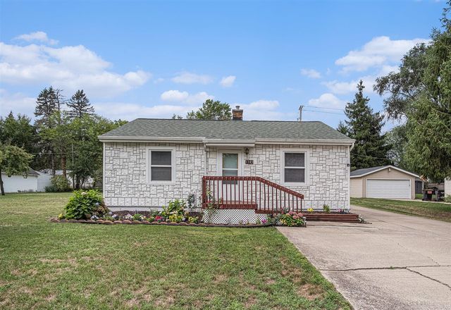 1145 Eastmont Drive, Grand Rapids, MI 49546