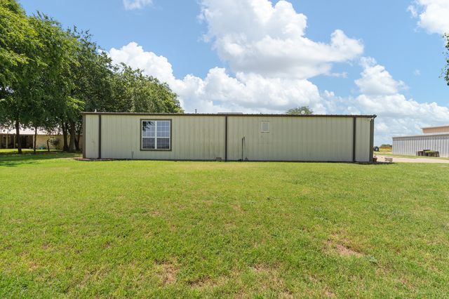 8648 County Road 1128, Godley, TX 76044