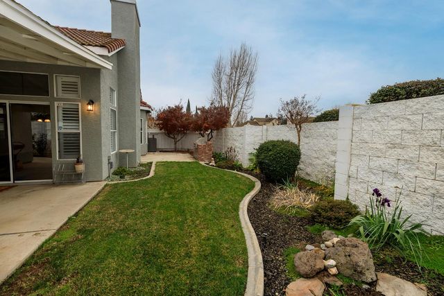 2545 Nicklaus Dr, Turlock, CA 95382