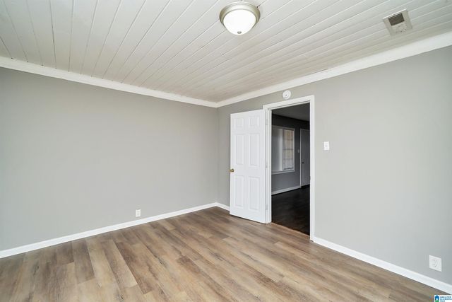 832 ALDEN AVENUE, Midfield, AL 35228