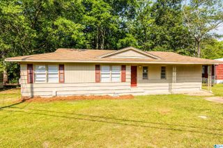832 ALDEN AVENUE, Midfield, AL 35228