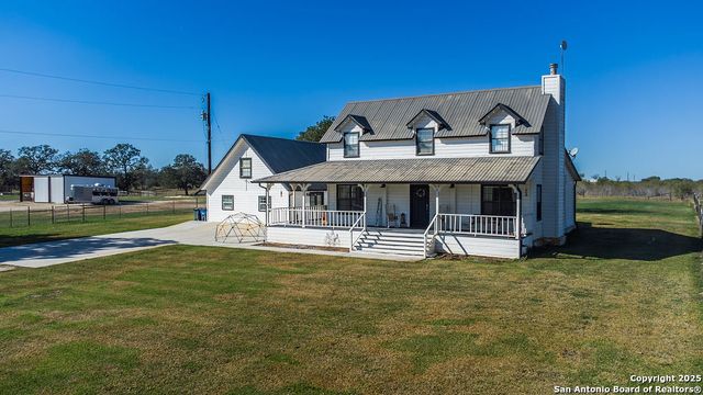 2400 Elm Creek, Seguin, TX 78155