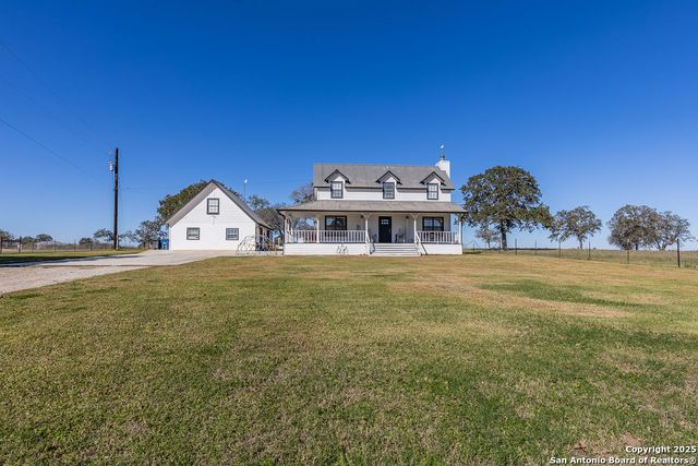 2400 Elm Creek, Seguin, TX 78155