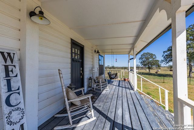 2400 Elm Creek, Seguin, TX 78155