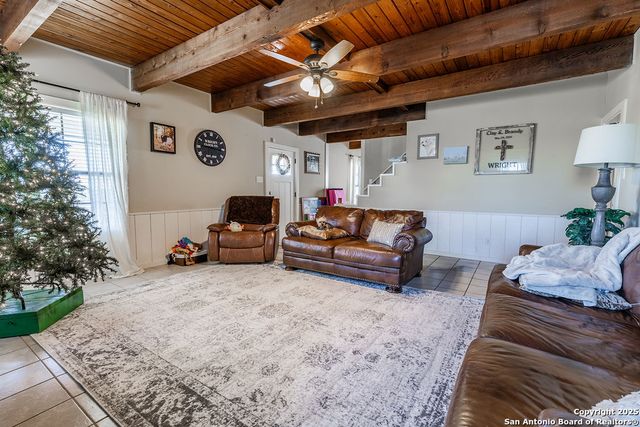 2400 Elm Creek, Seguin, TX 78155