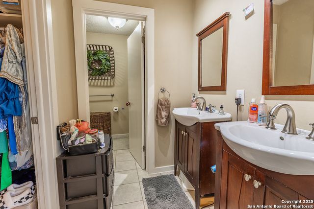 2400 Elm Creek, Seguin, TX 78155