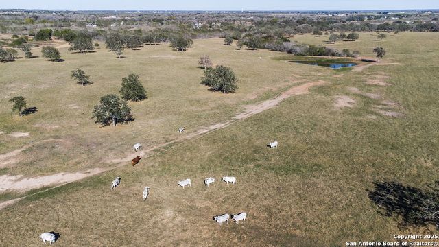 2400 Elm Creek, Seguin, TX 78155