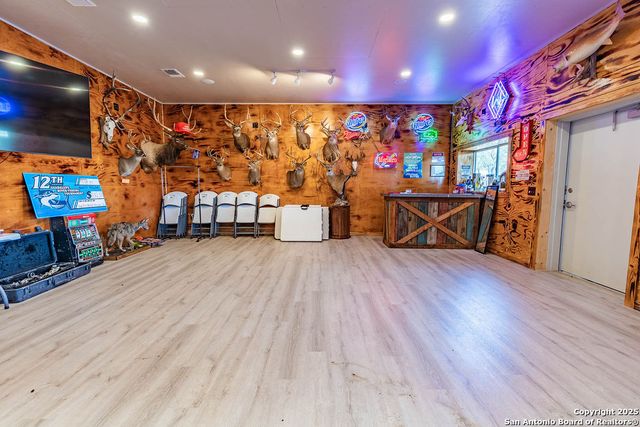 2400 Elm Creek, Seguin, TX 78155