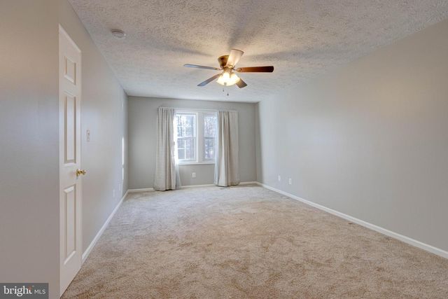 7925 CARRIAGE DR, Severn, MD 21144