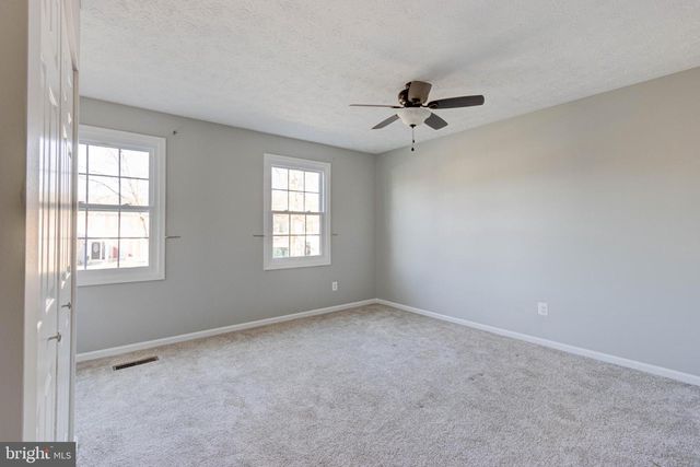 7925 CARRIAGE DR, Severn, MD 21144