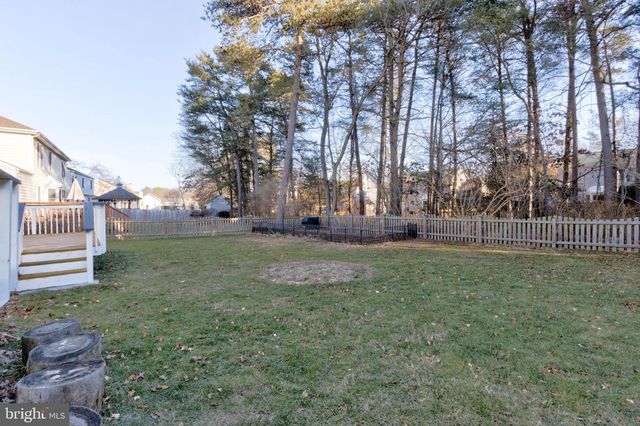7925 CARRIAGE DR, Severn, MD 21144