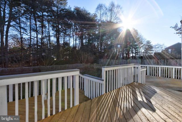 7925 CARRIAGE DR, Severn, MD 21144