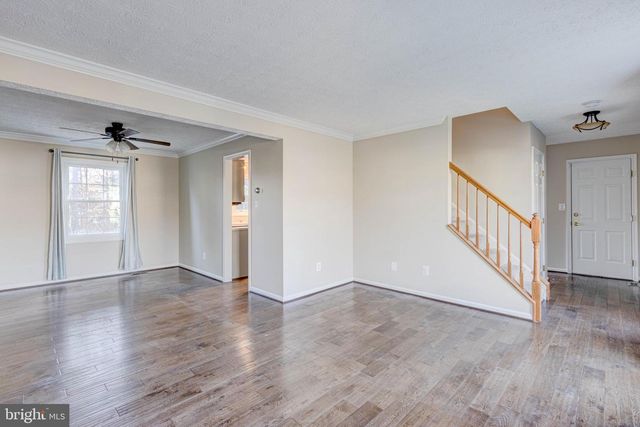 7925 CARRIAGE DR, Severn, MD 21144