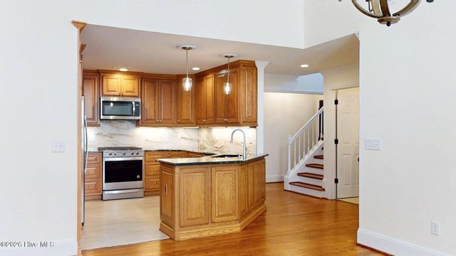 110 Lighthouse Drive, Carolina Beach, NC 28428