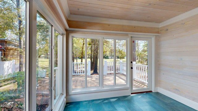 110 Lighthouse Drive, Carolina Beach, NC 28428