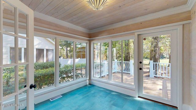 110 Lighthouse Drive, Carolina Beach, NC 28428