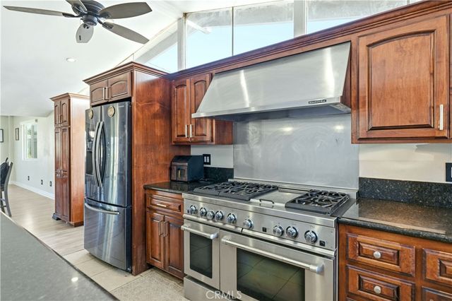 10930 Groveland Avenue, Whittier, CA 90603