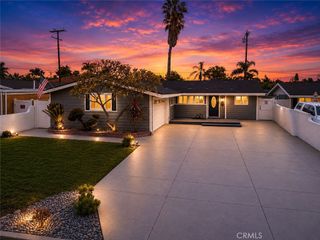10930 Groveland Avenue, Whittier, CA 90603