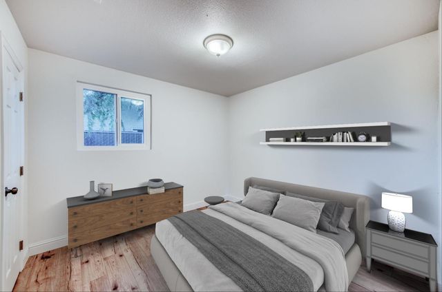 2817 E Indianapolis Avenue, Fresno, CA 93726