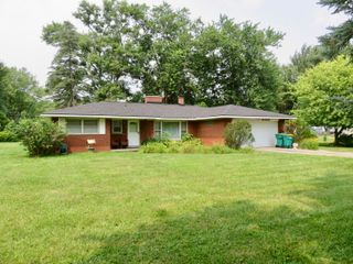 11000 Morton Taylor Road, Belleville, MI 48111