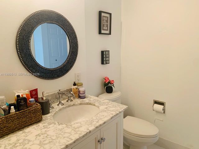 17150 N Bay Rd 2109, Sunny Isles Beach, FL 33160