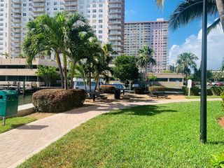 17150 N Bay Rd 2109, Sunny Isles Beach, FL 33160