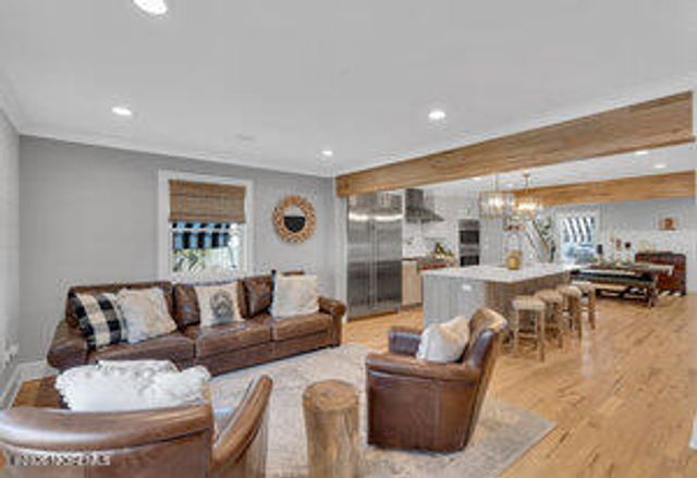 111 Sanborn Avenue, Point Pleasant Beach, NJ 08742