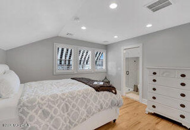 111 Sanborn Avenue, Point Pleasant Beach, NJ 08742