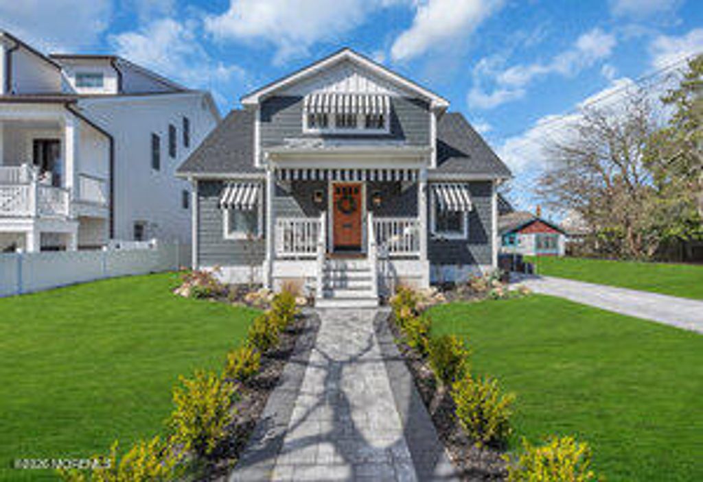 111 Sanborn Avenue, Point Pleasant Beach, NJ 08742