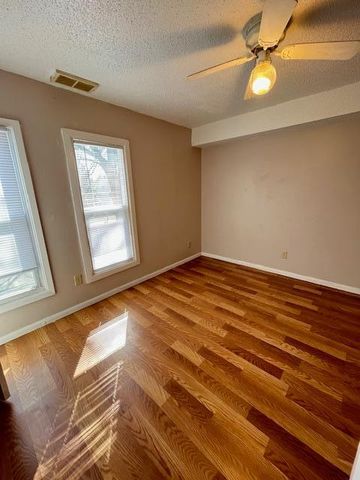 757 Minnehaha Avenue W, Saint Paul, MN 55104