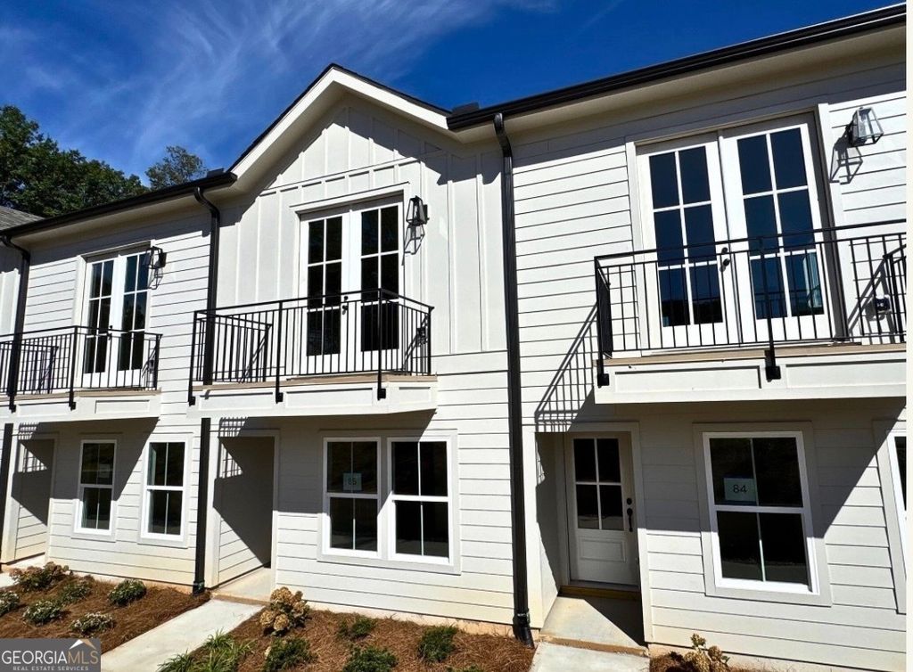 1393 Breezy Circle SE, Atlanta, GA 30315