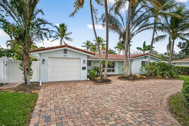 2081 NE 25th Street, Lighthouse Point, FL 33064