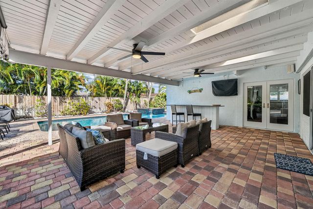 2081 NE 25th Street, Lighthouse Point, FL 33064