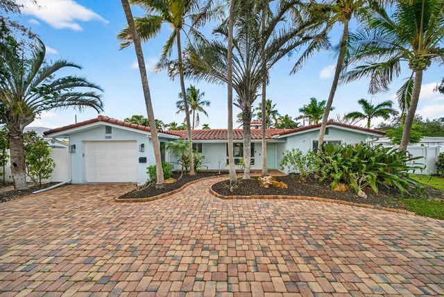 2081 NE 25th Street, Lighthouse Point, FL 33064