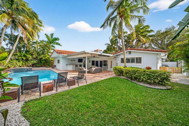 2081 NE 25th Street, Lighthouse Point, FL 33064