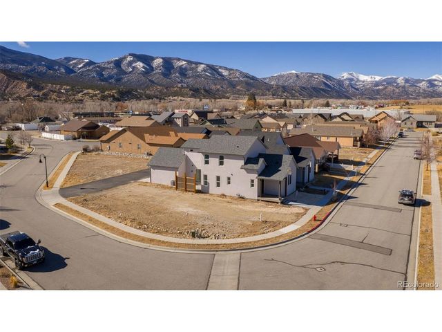 148 Starbuck Cir, Salida, CO 81201